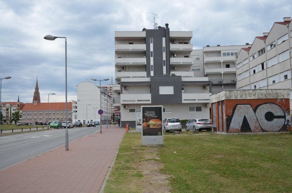 Apartment Viktor,Parking 오시예크 객실 사진