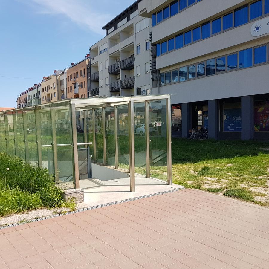 Apartment Viktor,Parking 오시예크 외부 사진